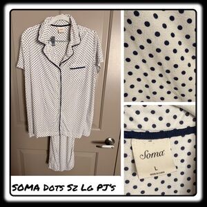 Soma “Notched Collar” short sleeve/pants polka dot print sz Large